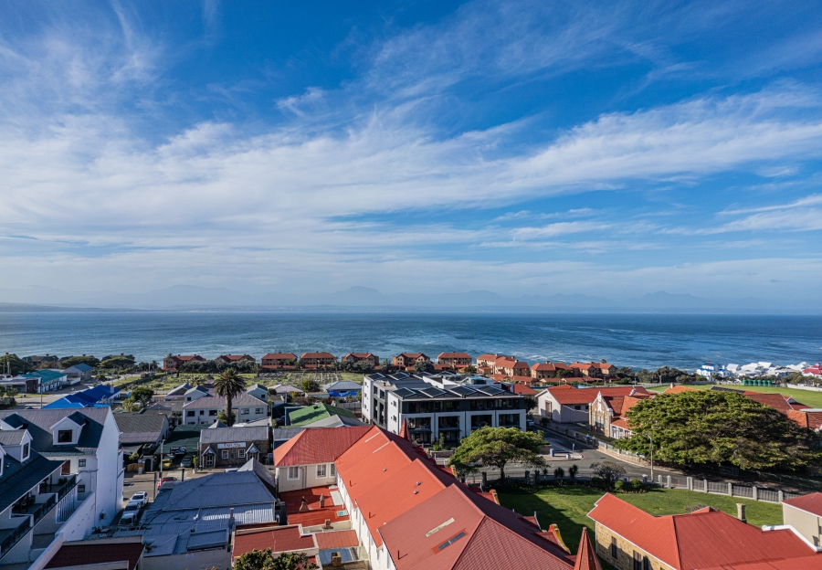 2 Bedroom Property for Sale in Mossel Bay Central Western Cape